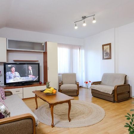 The Cosmic Gate Apartments ヴィソコ エクステリア 写真