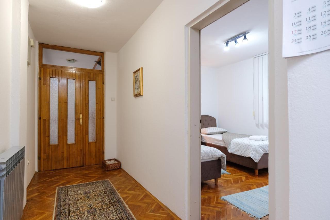 The Cosmic Gate Apartments ヴィソコ エクステリア 写真