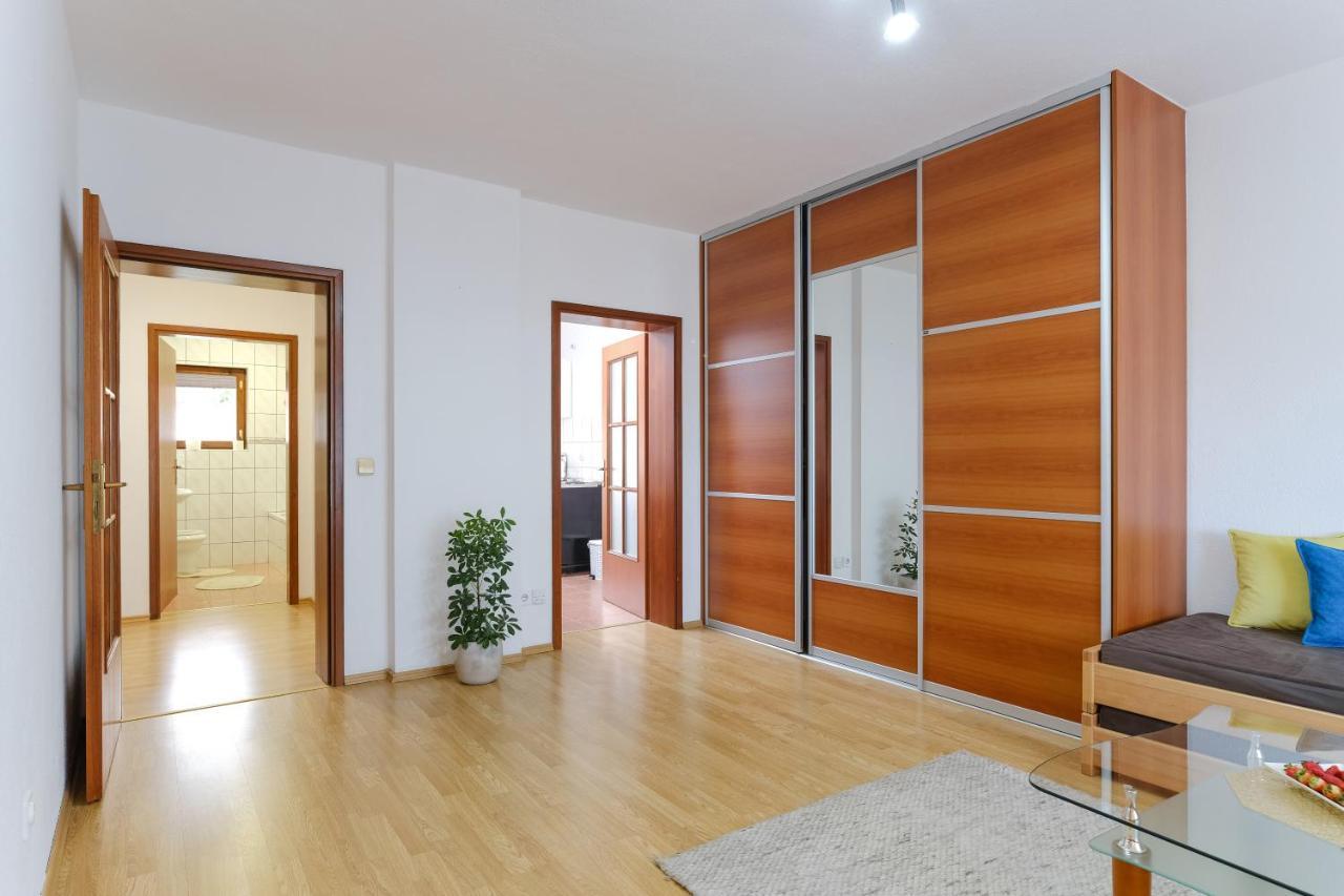 The Cosmic Gate Apartments ヴィソコ エクステリア 写真